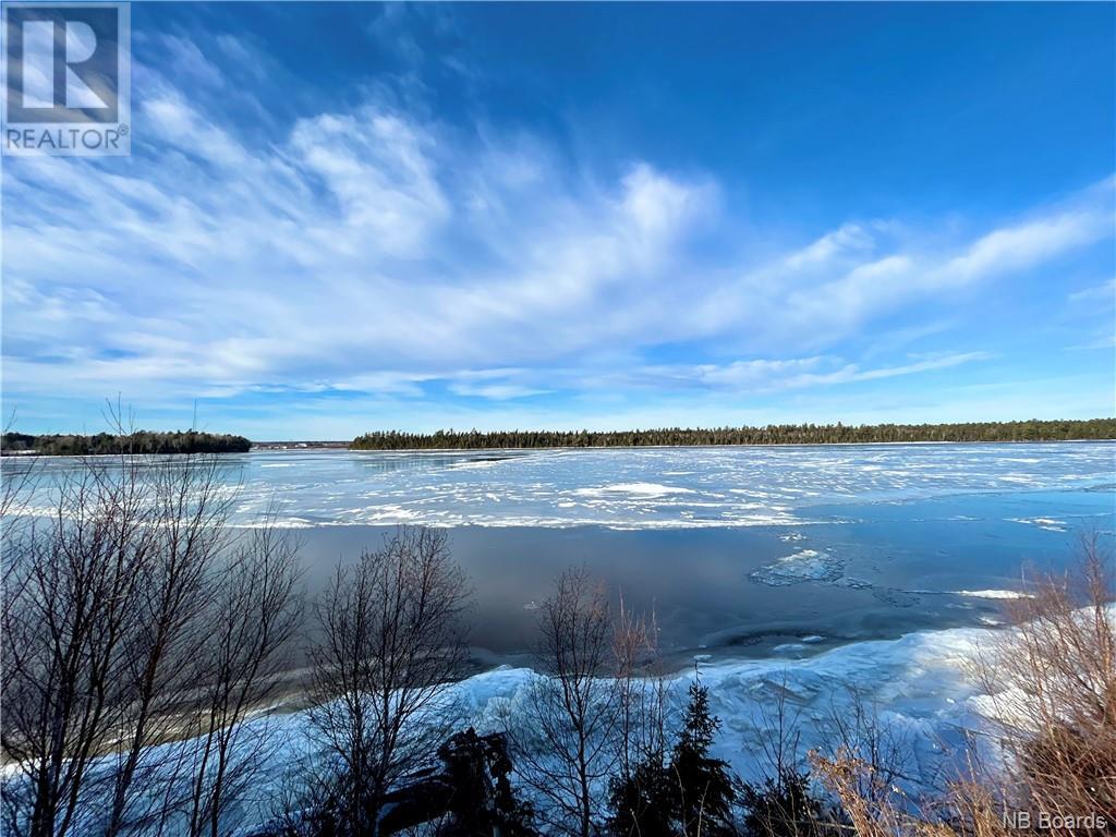 3305 sqm Islandview Drive, miramichi, New Brunswick